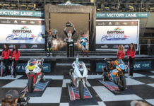 Sheridan Morais no pódio em Daytona