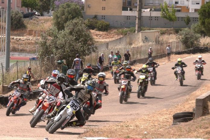 Supermoto